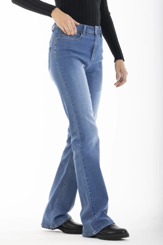 Jeans coupe bootcut push-up MAELLE 