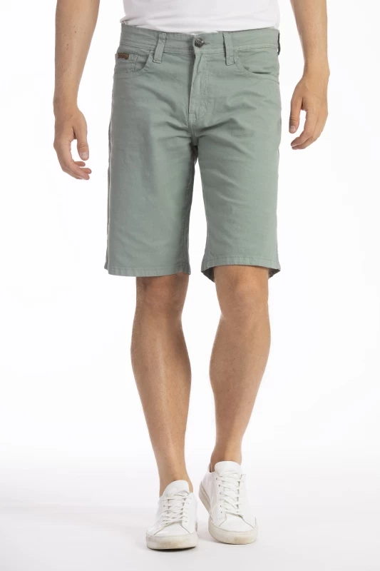 Relaxed Bermuda shorts in GENESYX straight cut cotton canvas  (copie)