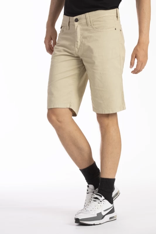 Relaxed Bermuda shorts in GENESYX straight cut cotton canvas 
