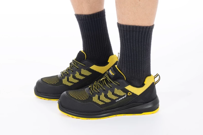 Scarpa antinfortunistica leggera e traspirante PYTHON