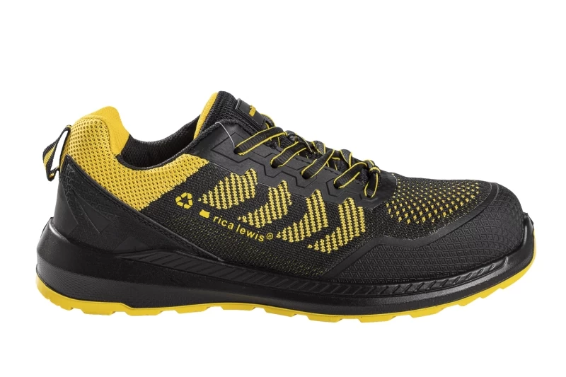 Lightweight and breathable safety shoe PYTHON