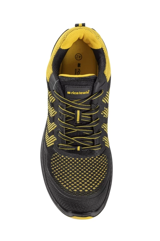 Lightweight and breathable safety shoe PYTHON